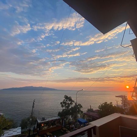 Del Mar Sea View Apartment Sarande Ngoại thất bức ảnh