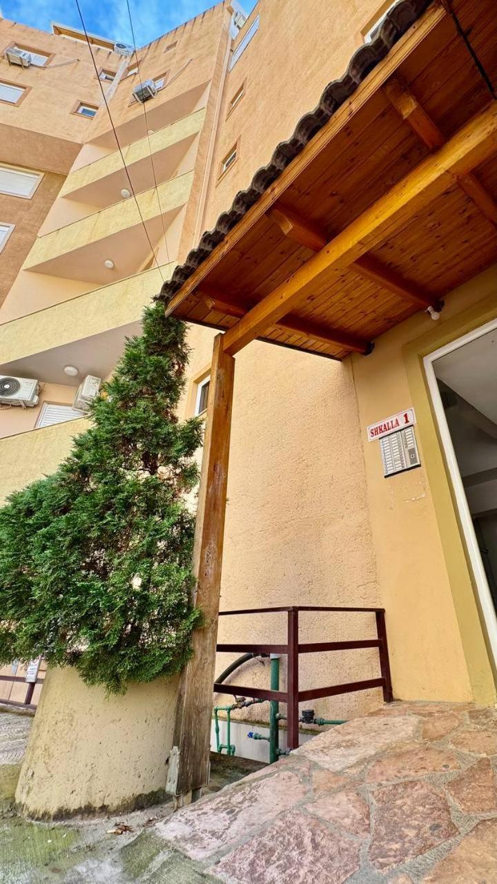 Del Mar Sea View Apartment Sarande Ngoại thất bức ảnh