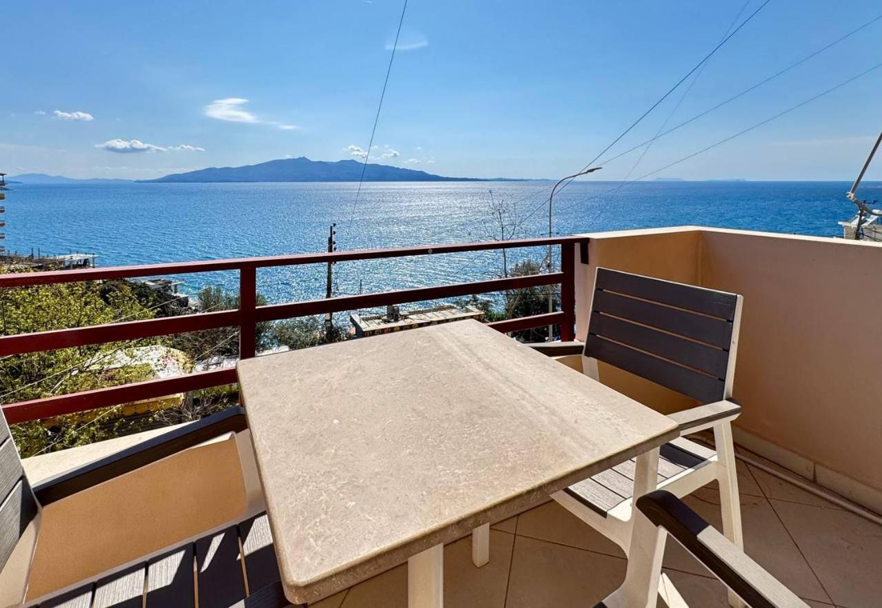 Del Mar Sea View Apartment Sarande Ngoại thất bức ảnh