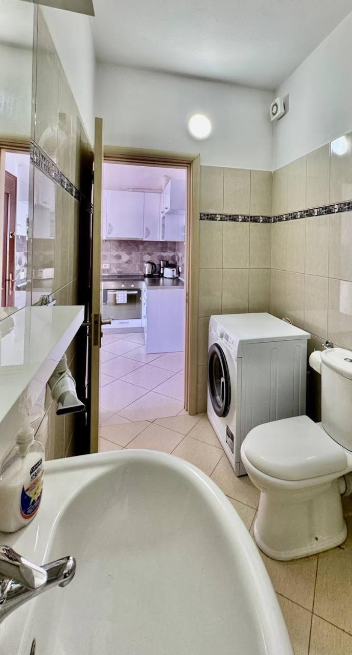Del Mar Sea View Apartment Sarande Ngoại thất bức ảnh