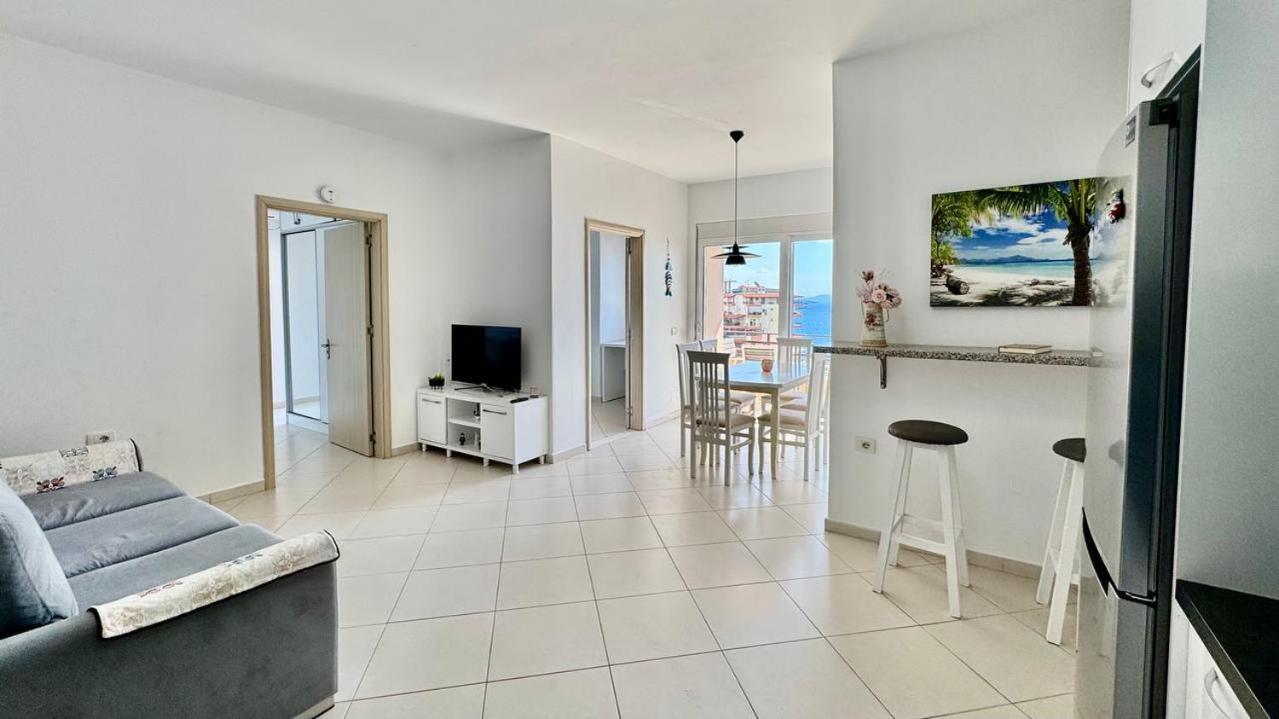 Del Mar Sea View Apartment Sarande Ngoại thất bức ảnh