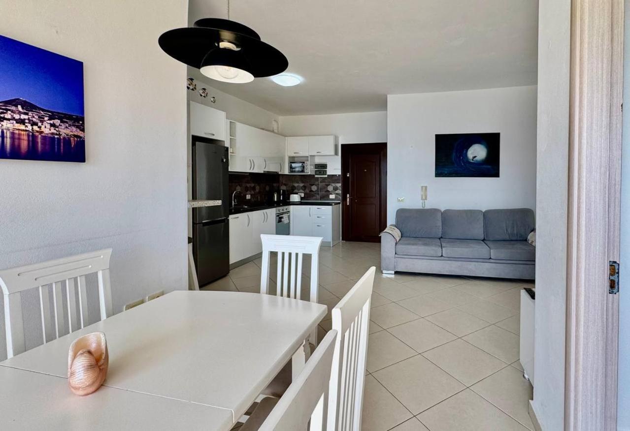 Del Mar Sea View Apartment Sarande Ngoại thất bức ảnh